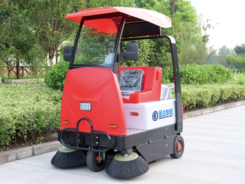 CD-X1360小型駕駛掃地機(jī)